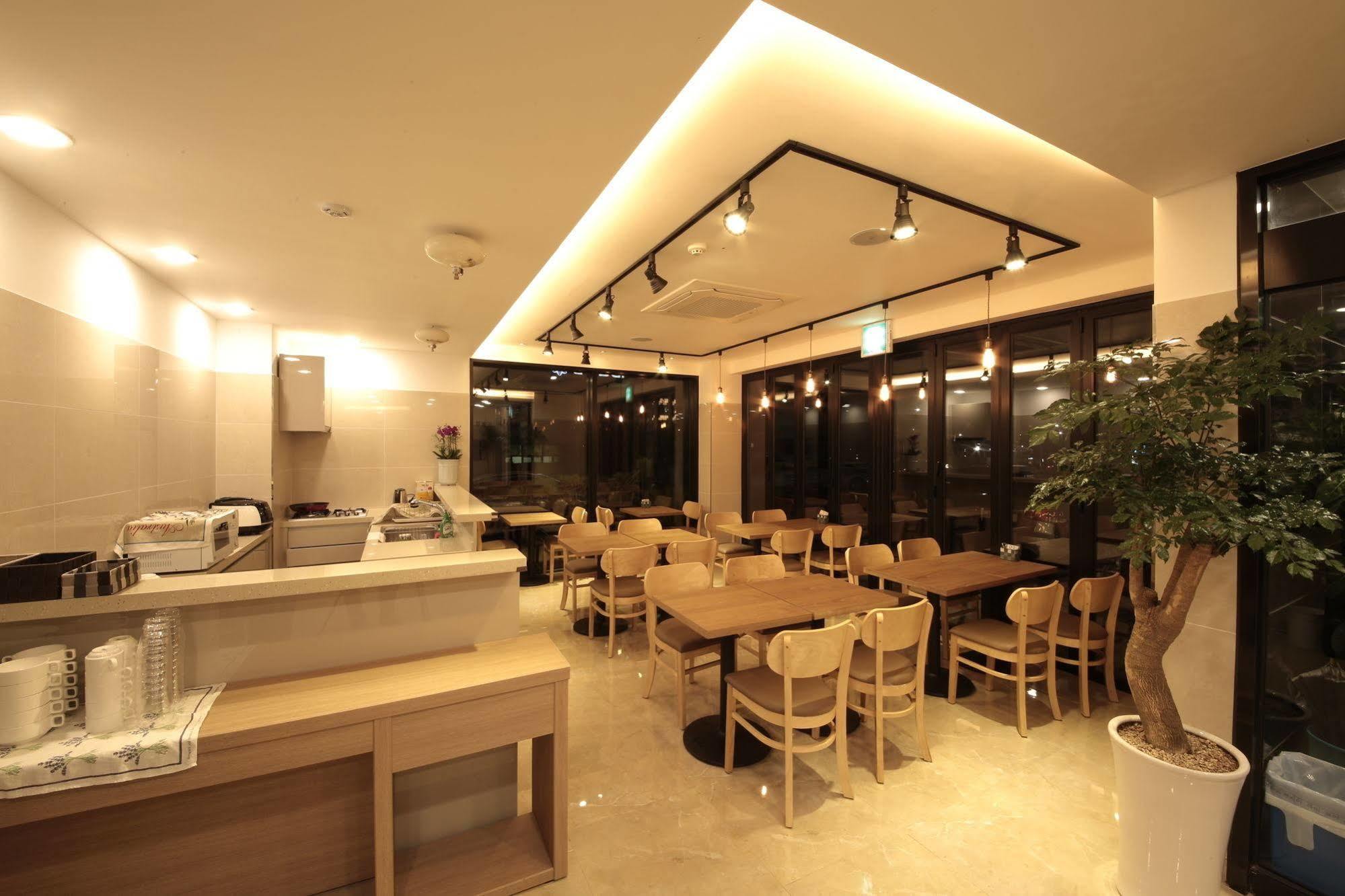 Harbor Hotel Τζέτζου Εξωτερικό φωτογραφία